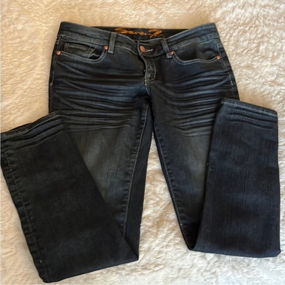 Women’s Seven jeans size 8-29, low waisted, straight leg, dark denim, distressed - Picture 1 of 7